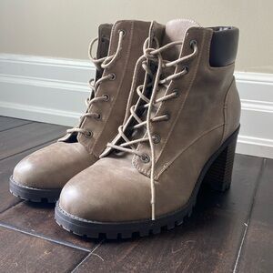 A MTL 1980 Fall Booties 10W